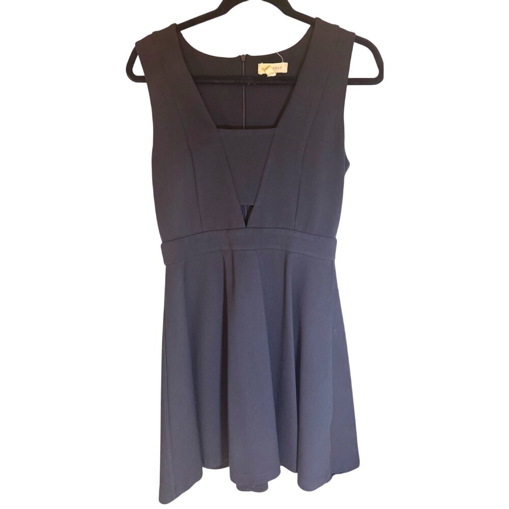 Black Swan Cut Out Mini Cocktail Dress, Small‎